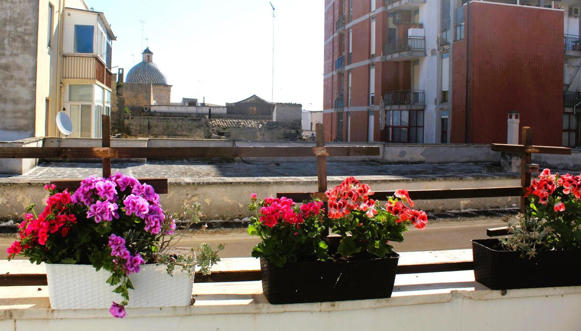 La Terrazza Sul Tempio Apartment Brindisi Exterior photo